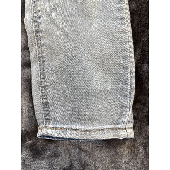 Dollhouse Women's Charley Jeans Denim Distressed Blue Light Wash Size 7 - Picture 3 of 16